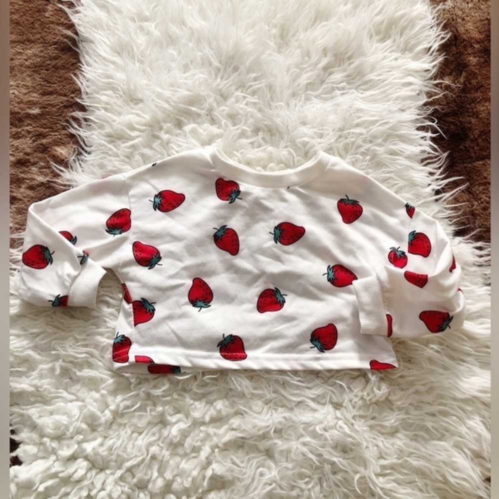 SHEIN Strawberry 🍓 Print Cropped Sweater Top 9-12 months